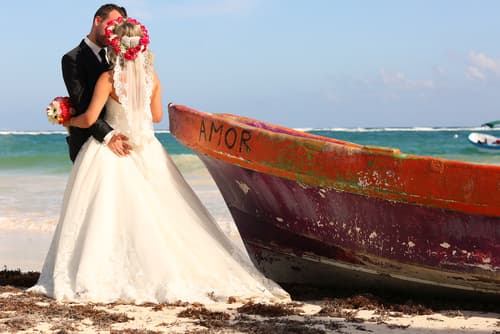 A Guide to Tying the Knot in Mexico