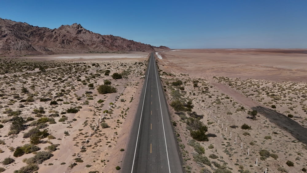 How American and Mexican Road Trip Culture Compare